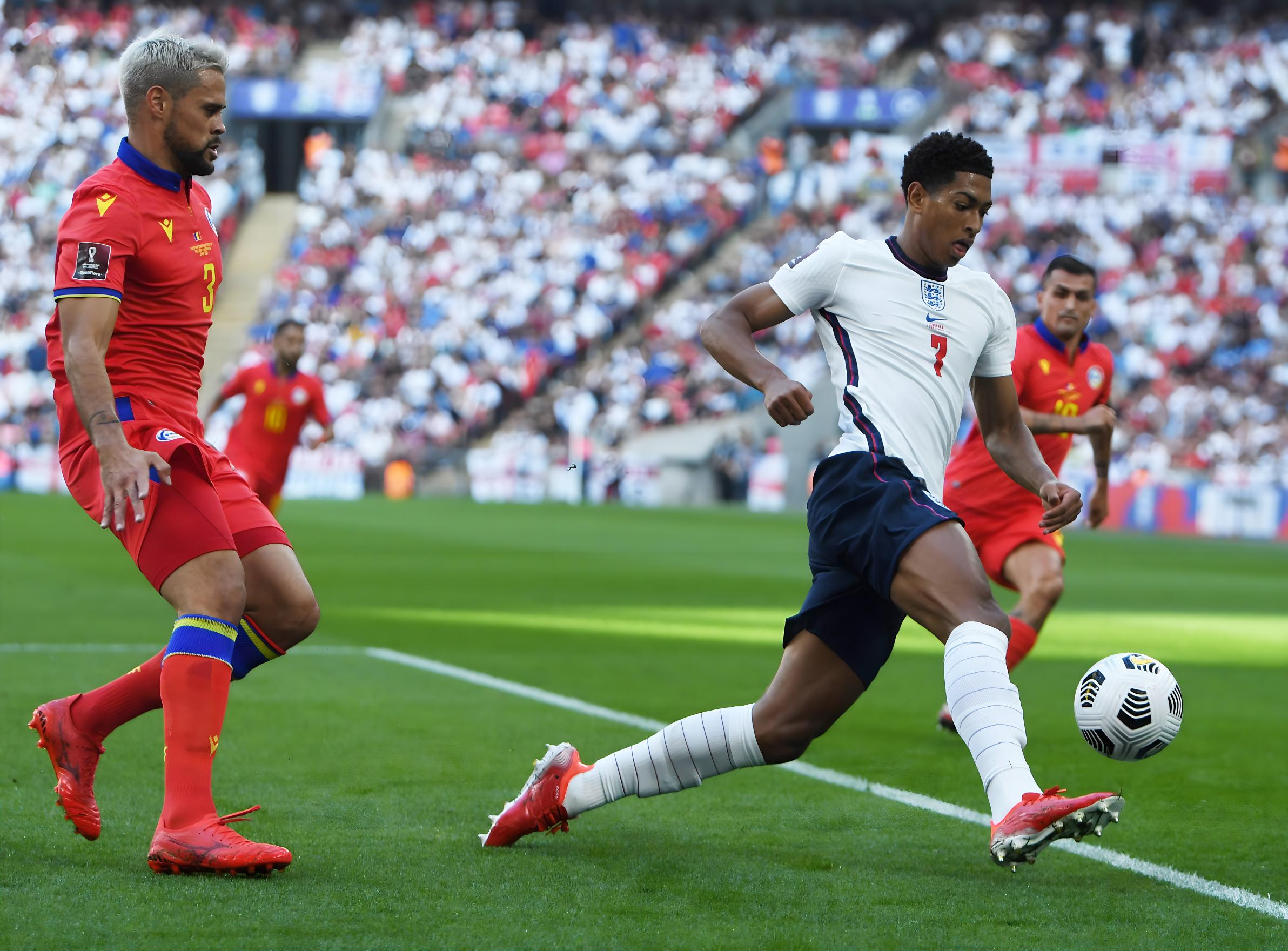 的是纽卡斯 的是纽卡斯