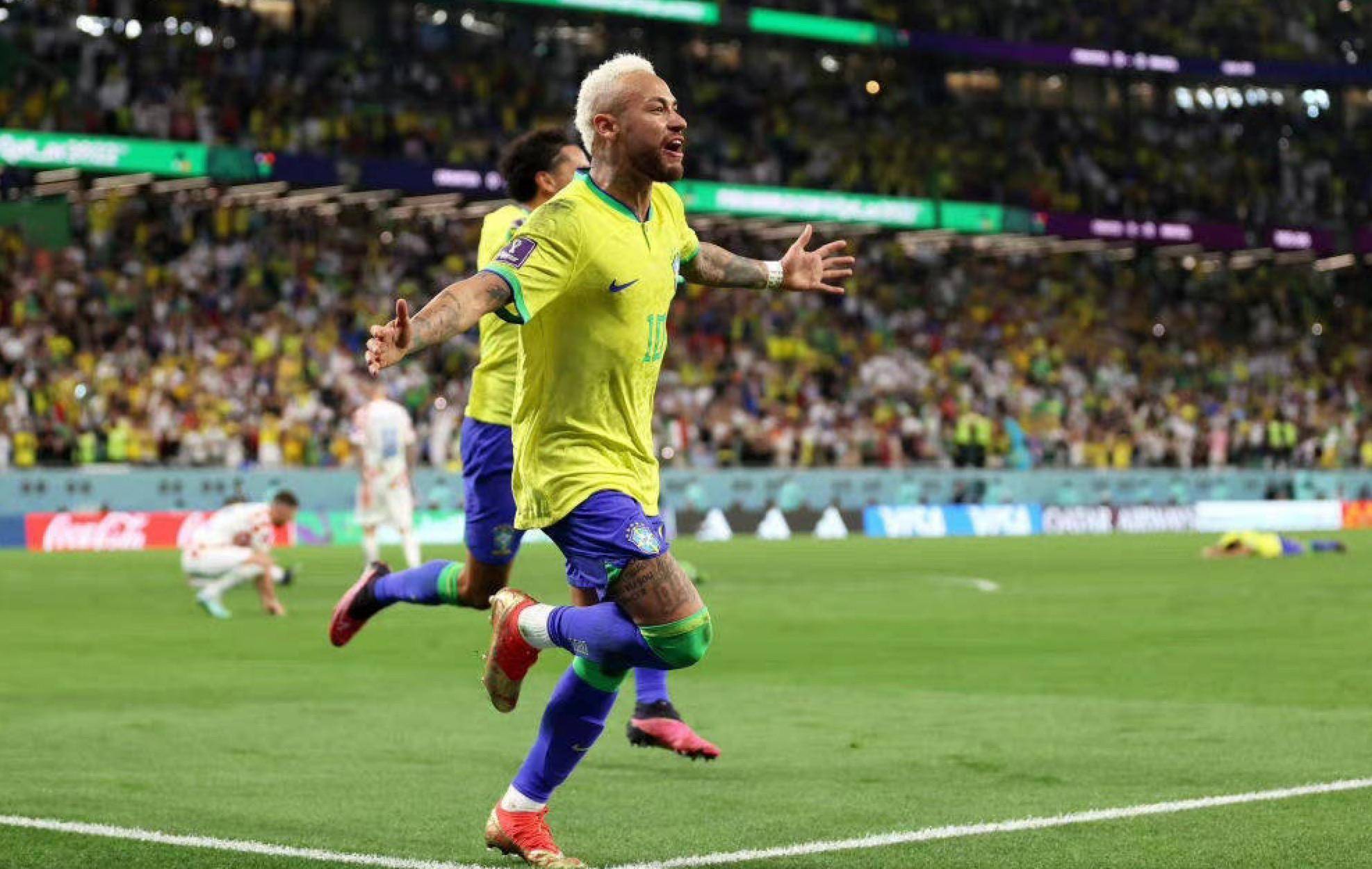 回落到季后 回落到季后